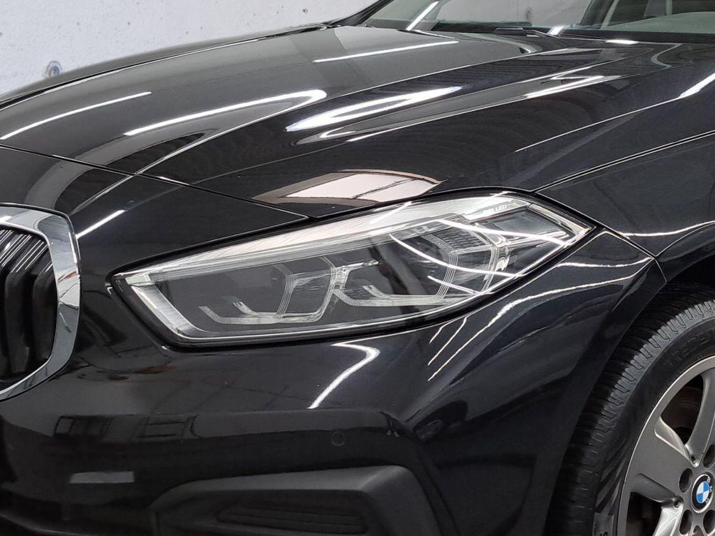 BMW 118 2024