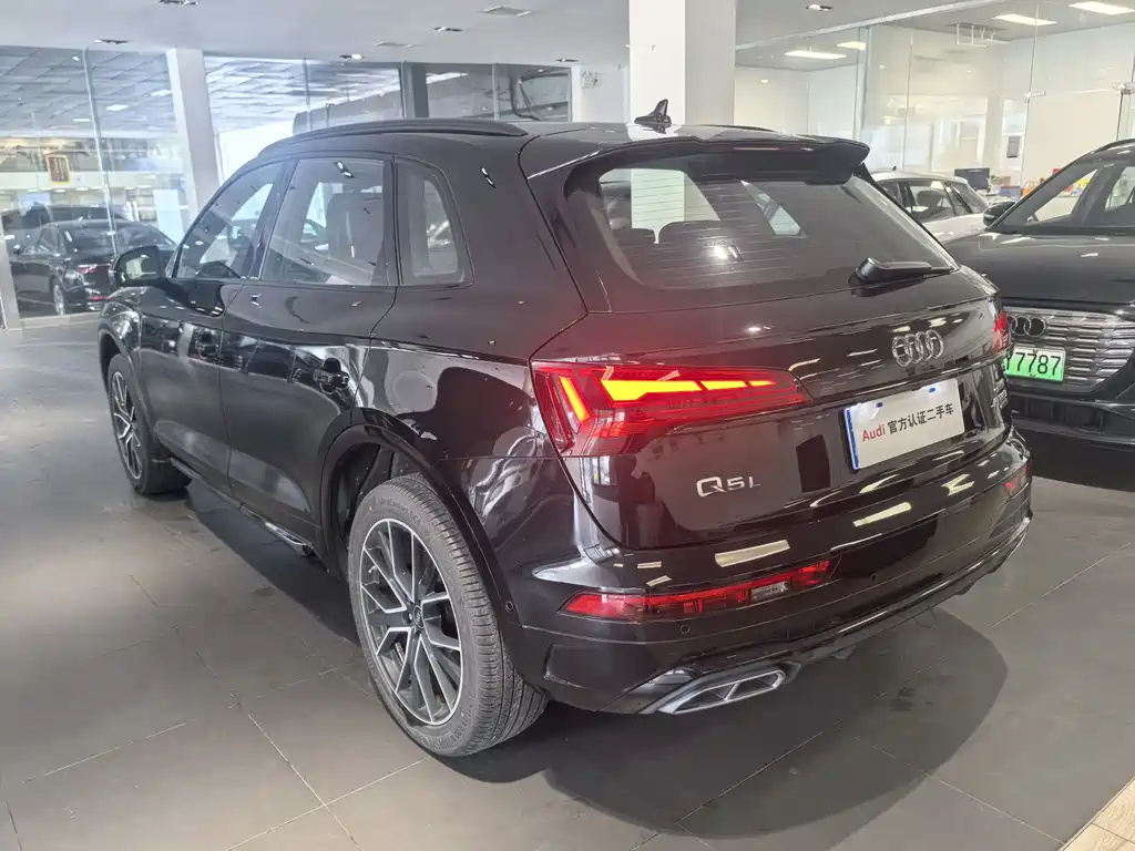 Audi Q5 2024