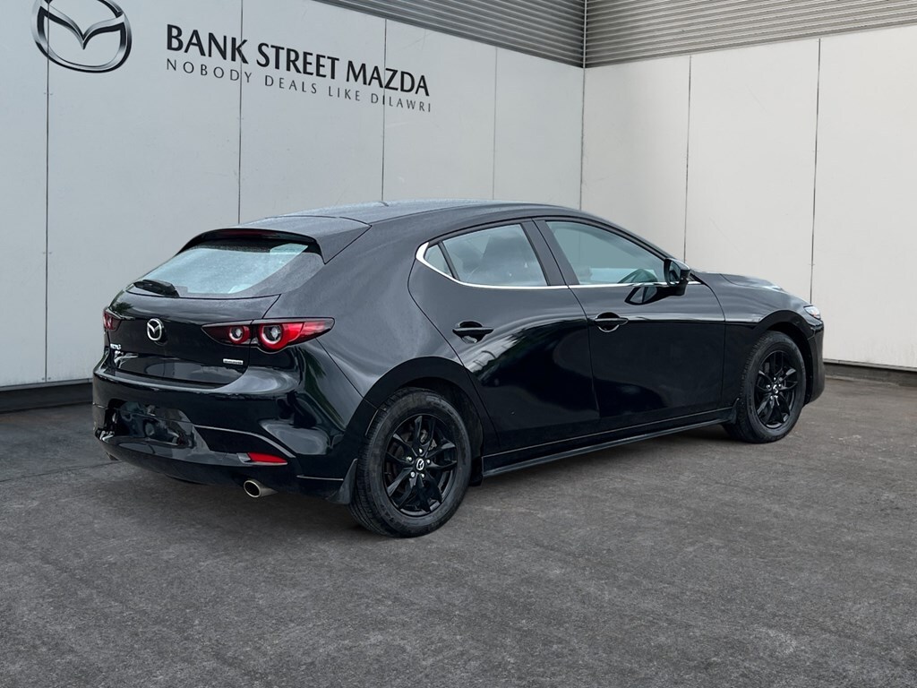 Mazda 3 2024