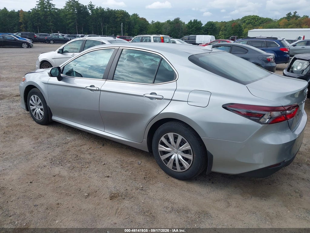 Toyota Camry 2023