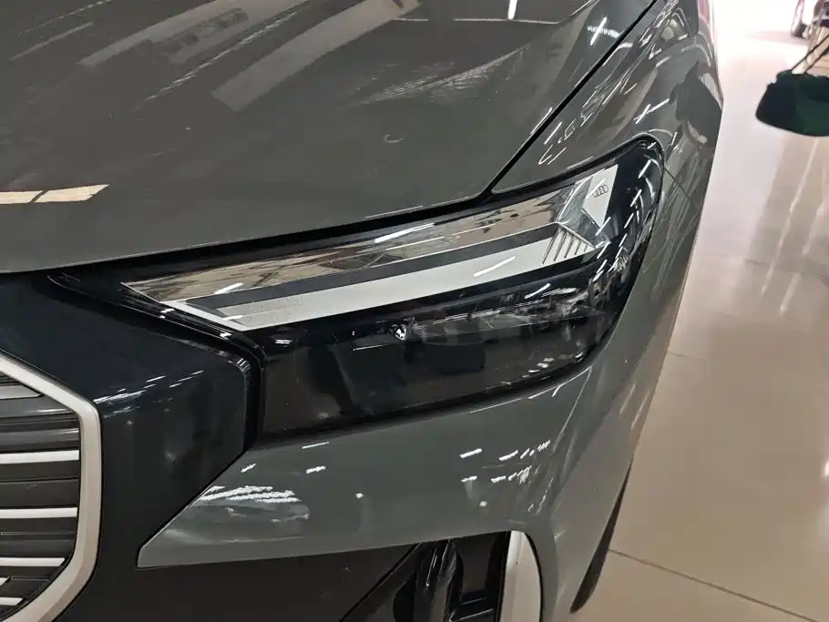 Audi Q4 e-tron 2023