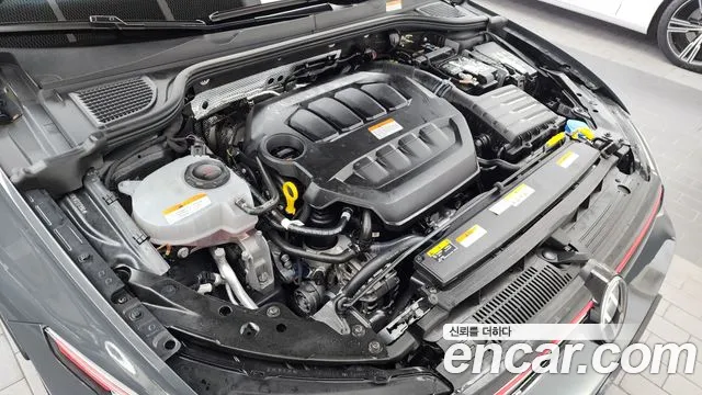Volkswagen Golf 2024