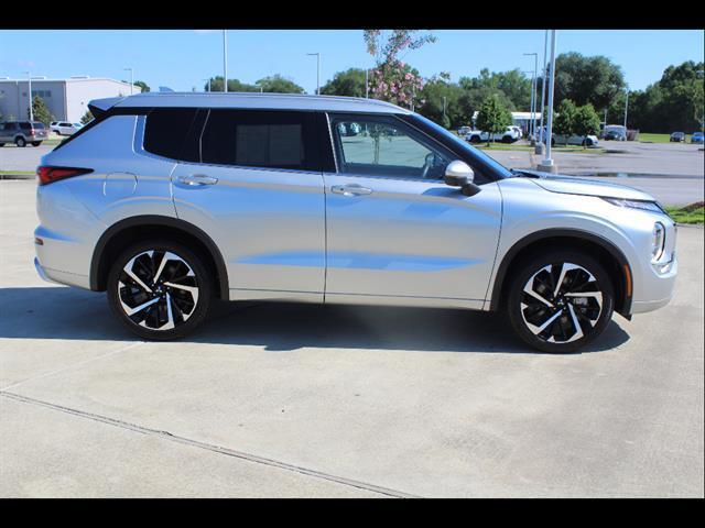 Mitsubishi Outlander 2024