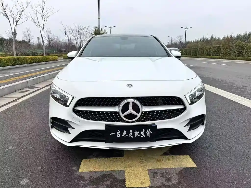 Mercedes-Benz A-Класс 2023