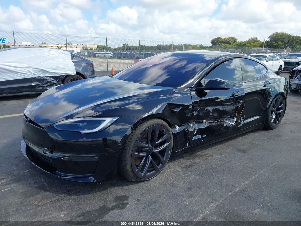 Tesla Model S 2022