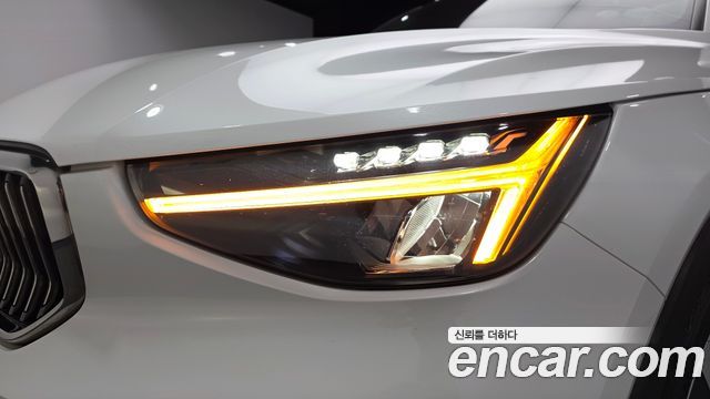 Volvo XC40 2022