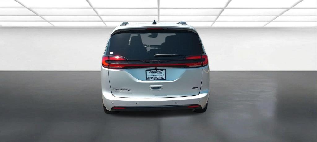 Chrysler Pacifica 2026