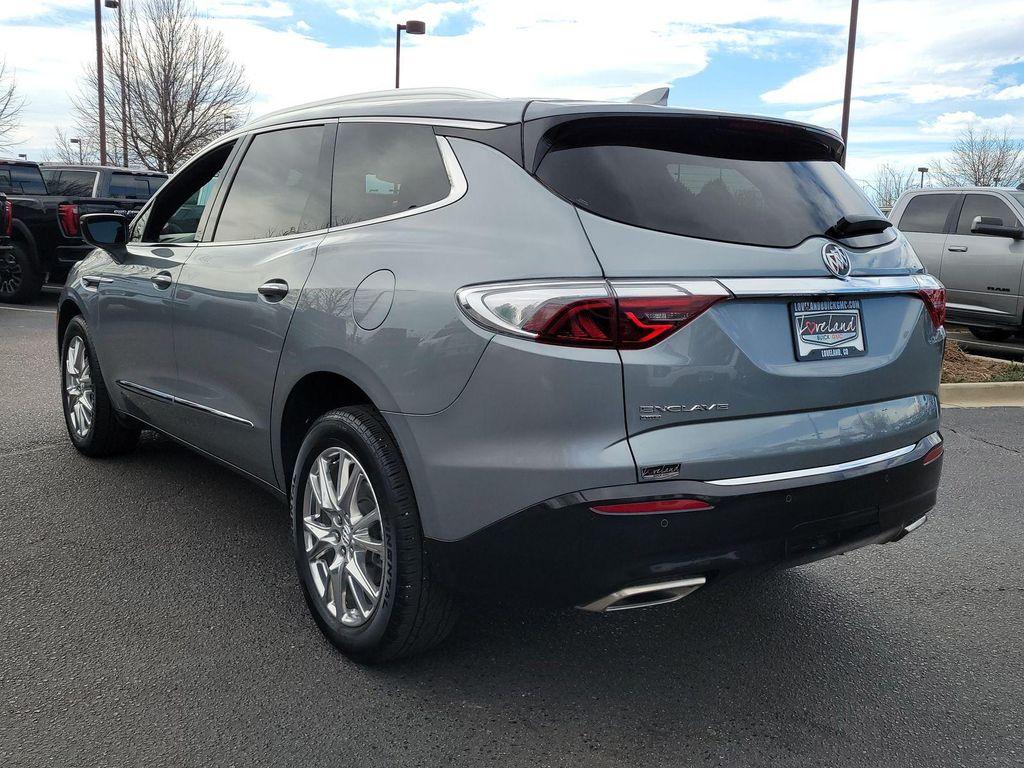 Buick Enclave 2023