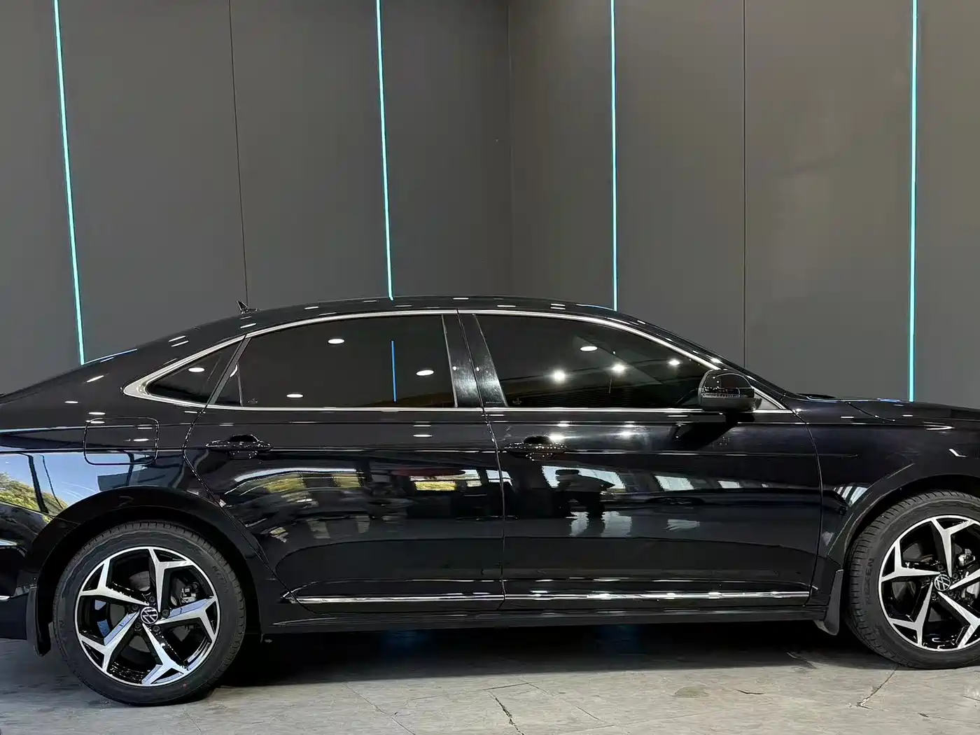 Volkswagen Passat 2024