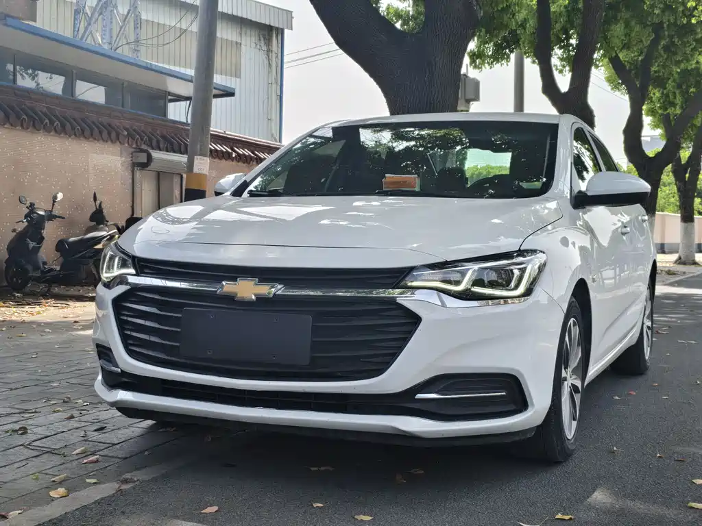 Chevrolet Cruze 2021