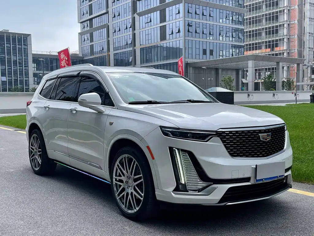 Cadillac XT6 2021