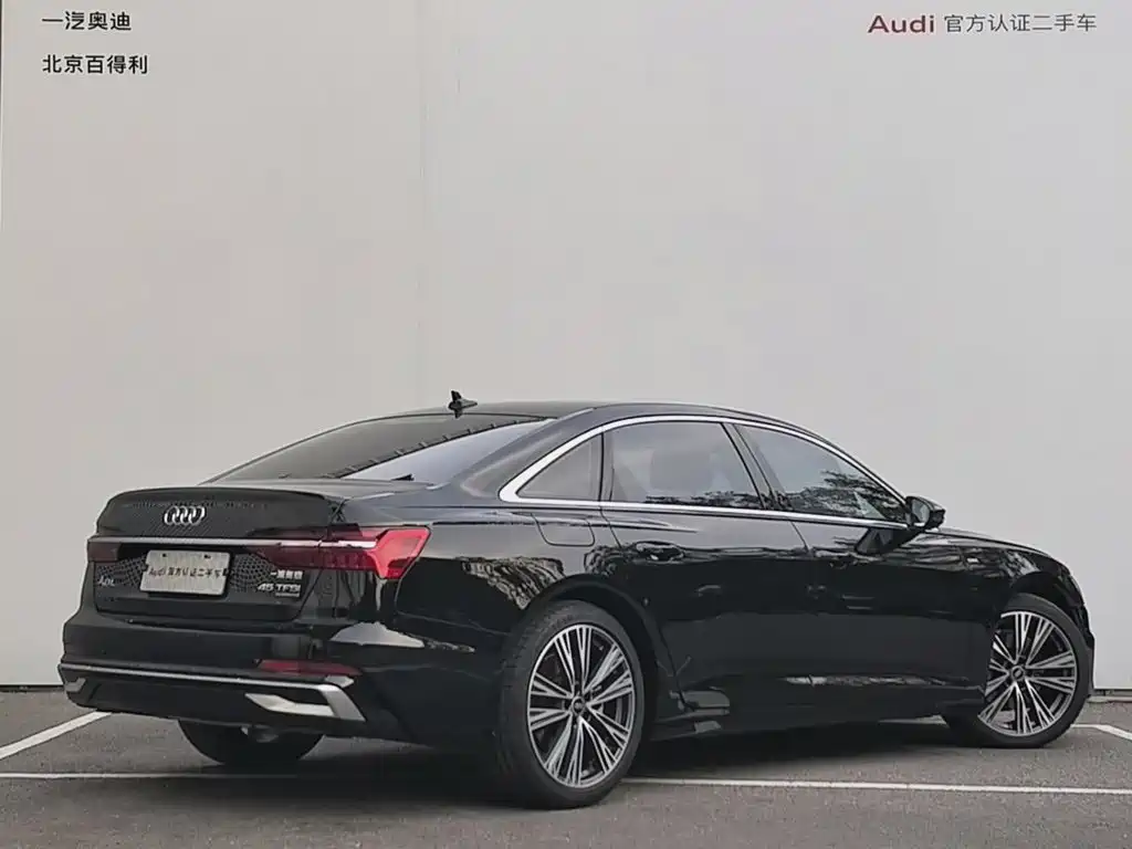 Audi A6 2025