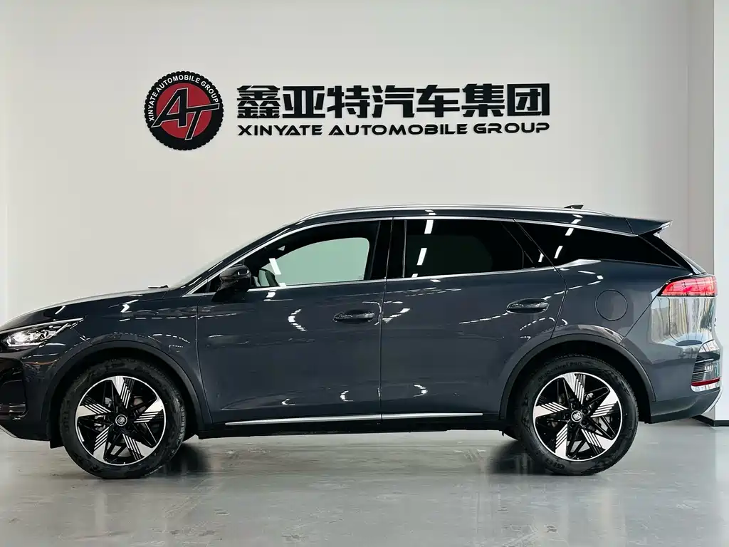 BYD Tang 2024