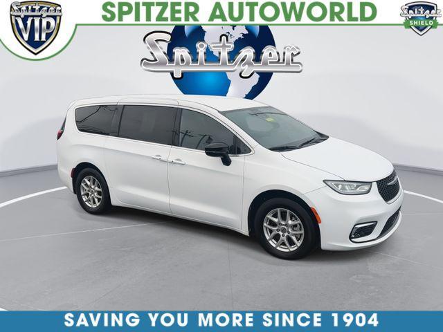 Chrysler Pacifica 2025