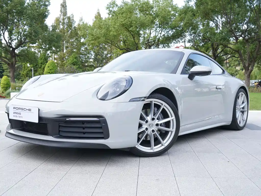 Porsche 911 2021