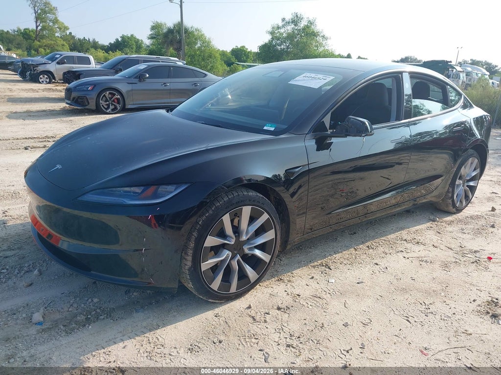 Tesla Model 3 2025