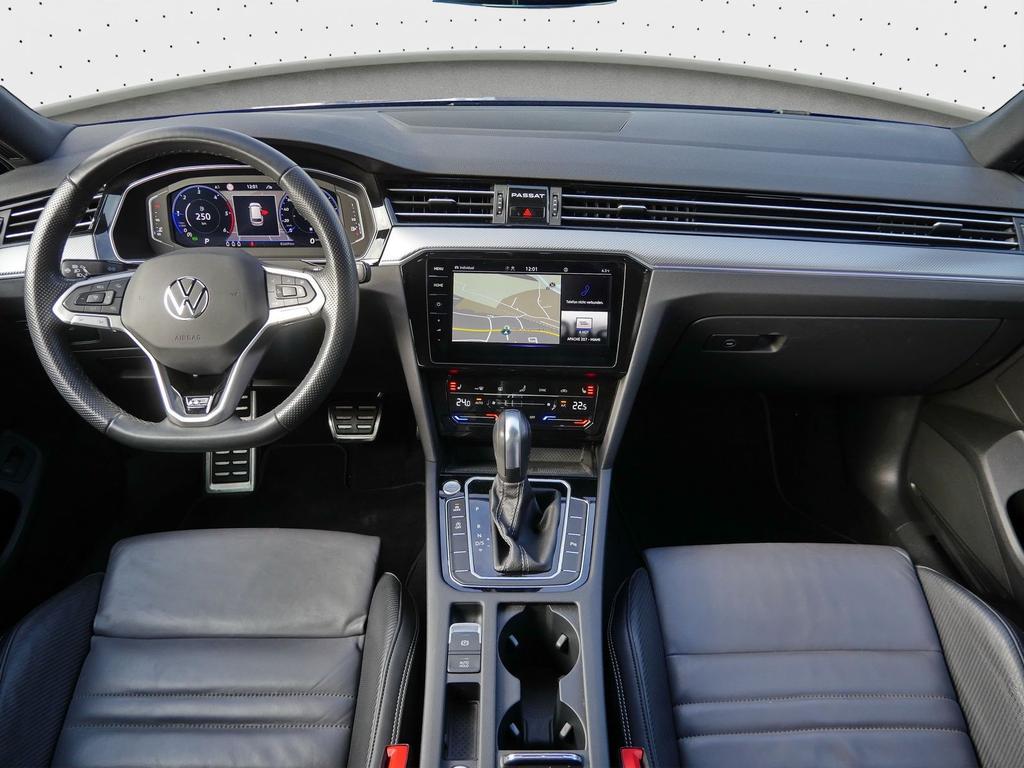 Volkswagen PASSAT VARIANT 2023
