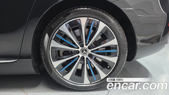 Mercedes-Benz EQE 2023