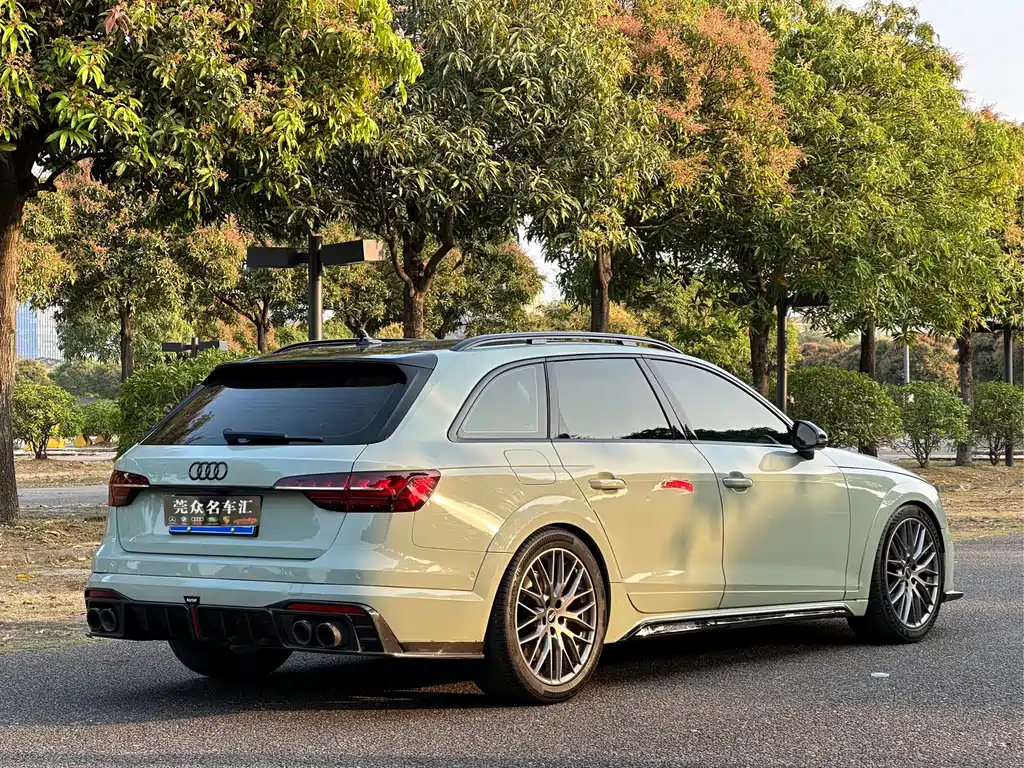 Audi A4 2022