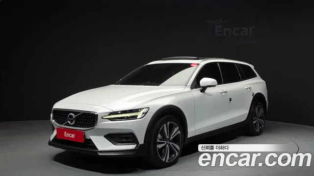 Volvo V60 2021