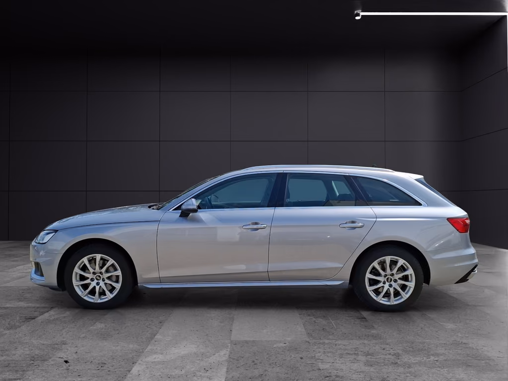 Audi A4 2023