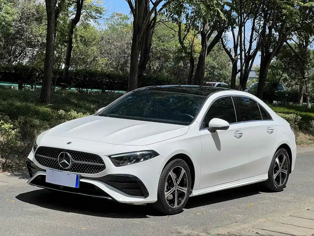 Mercedes-Benz A-Класс 2023