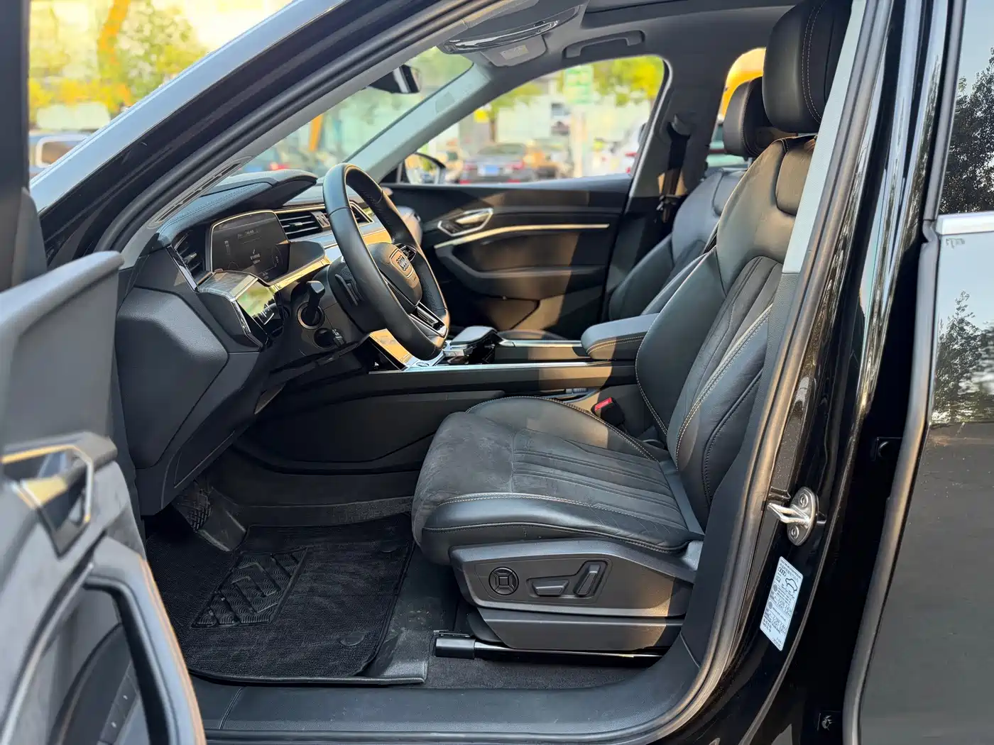 Audi e-tron 2022