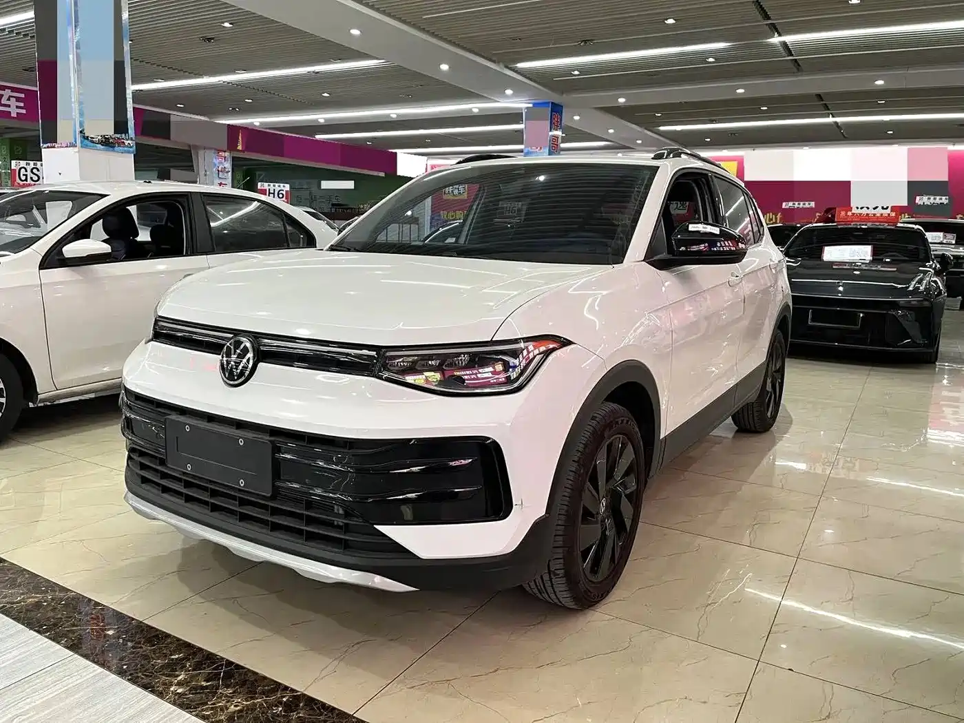 Volkswagen Tharu 2025