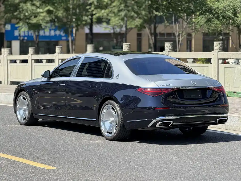Mercedes-Benz Maybach S-Класс 2023