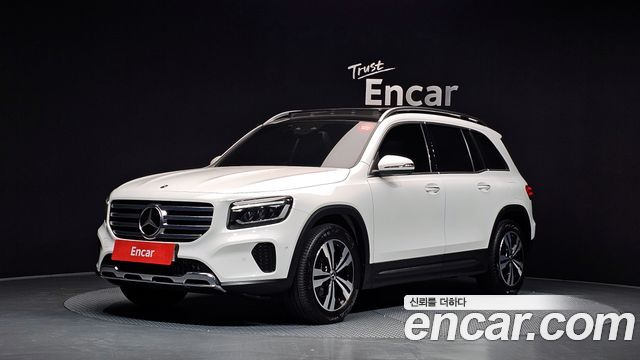 Mercedes-Benz GLB 2024