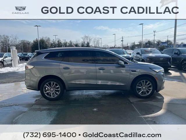 Buick Enclave 2023