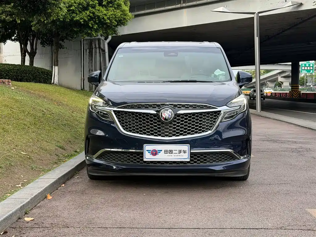 Buick GL8 2021