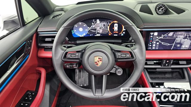 Porsche Macan 2025