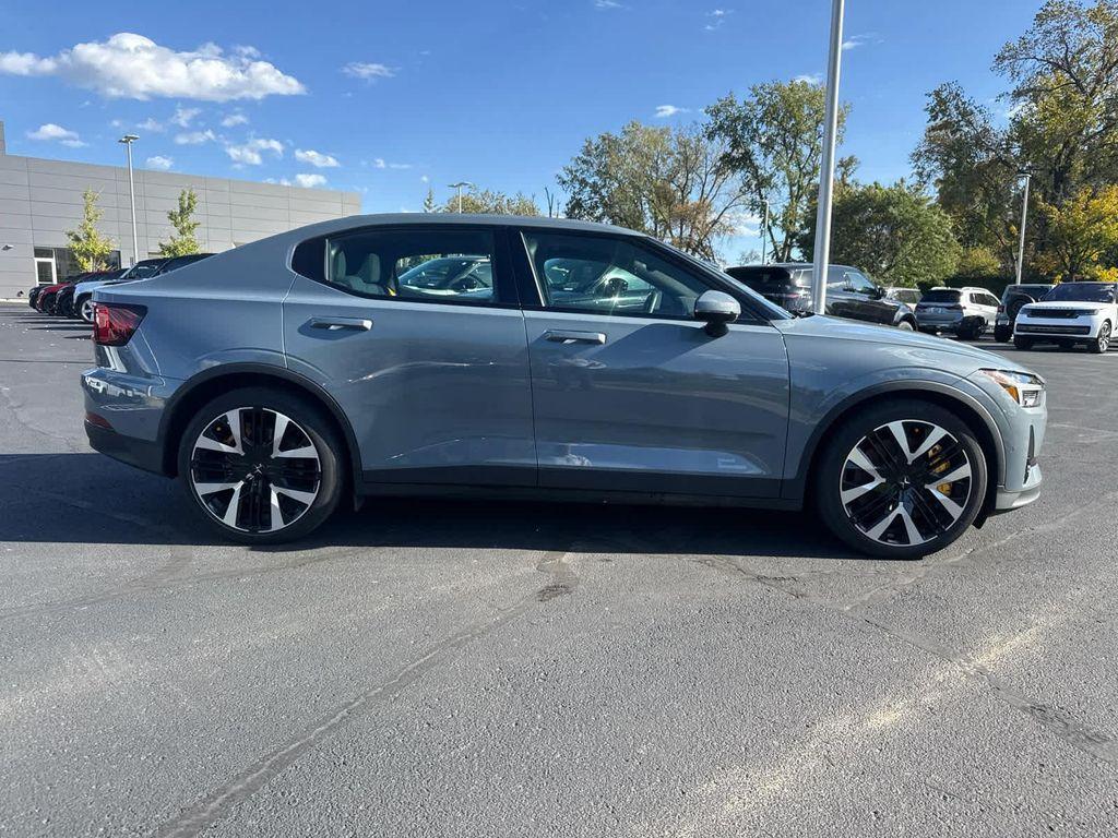 Polestar 2 2024