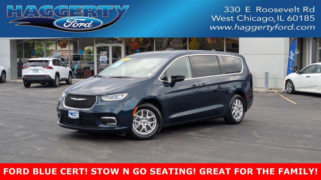 Chrysler Pacifica 2023