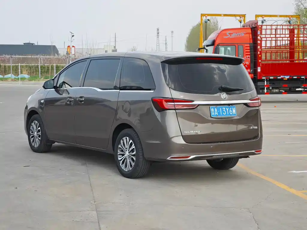Buick GL8 2022