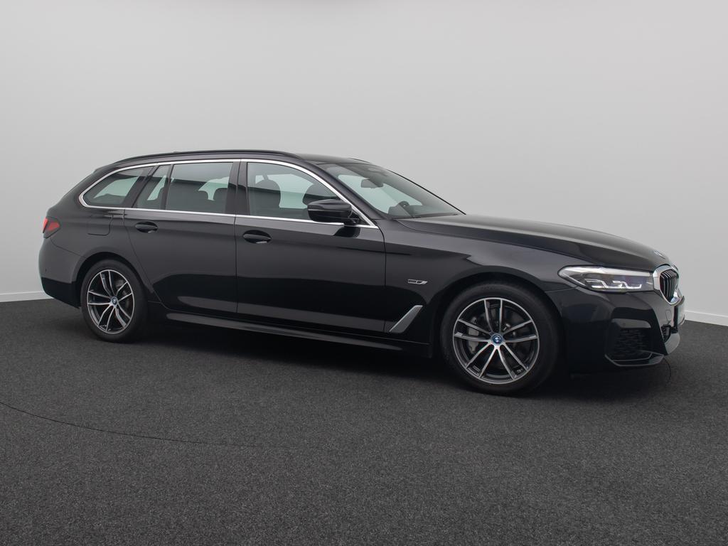 BMW 530 2022