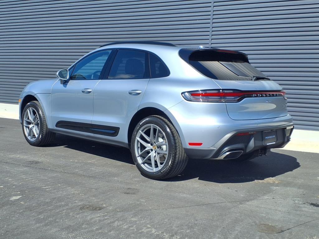 Porsche Macan 2025