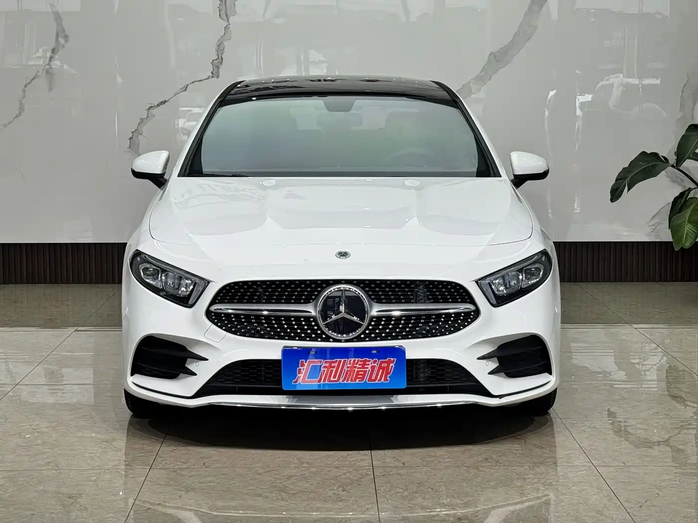 Mercedes-Benz A-Класс 2023