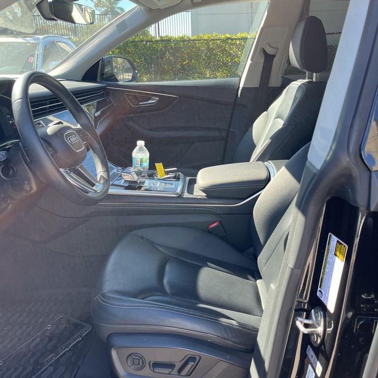 Audi Q8 2023