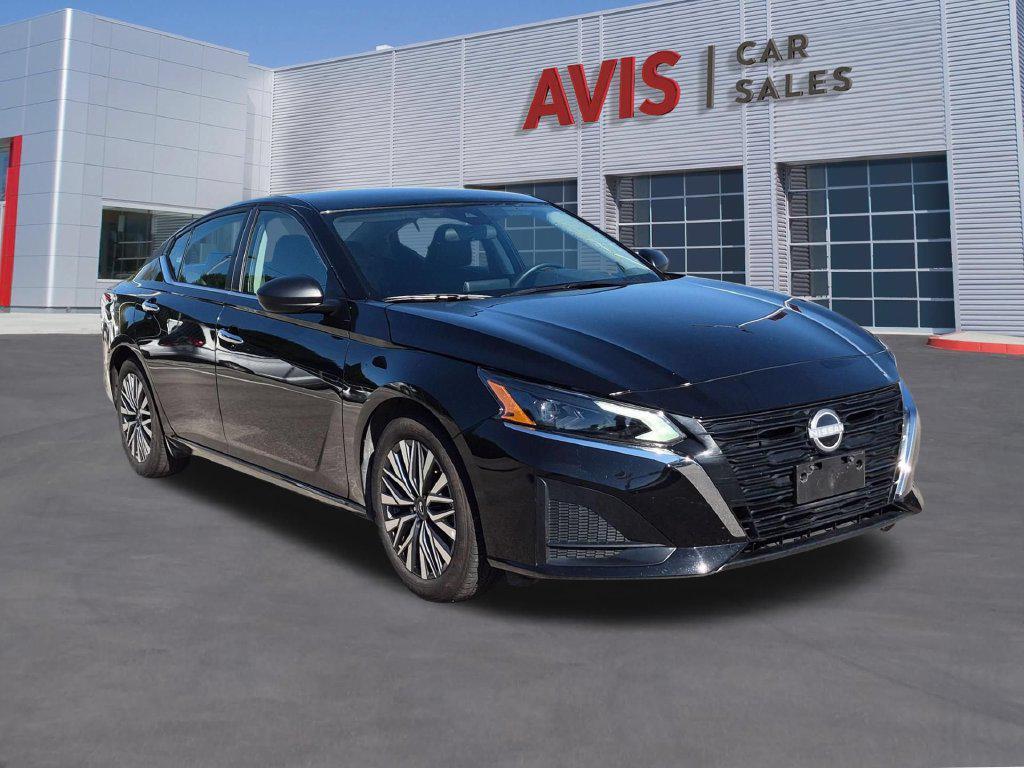 Nissan Altima 2025
