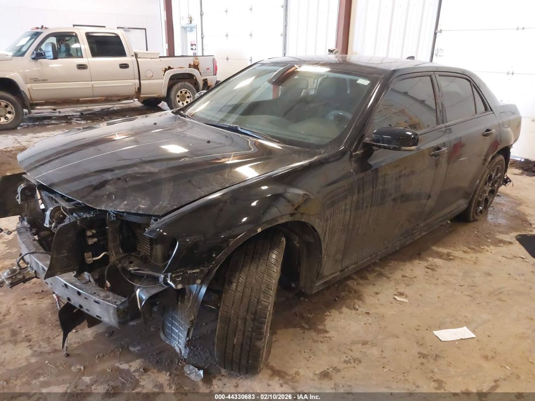 Chrysler 300 2023