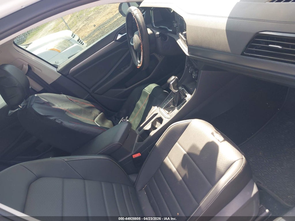 Volkswagen Jetta 2024