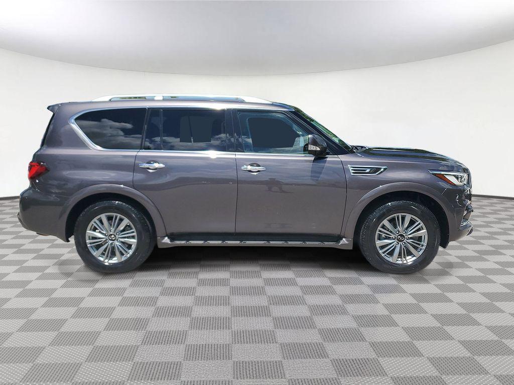 Infiniti QX80 2024