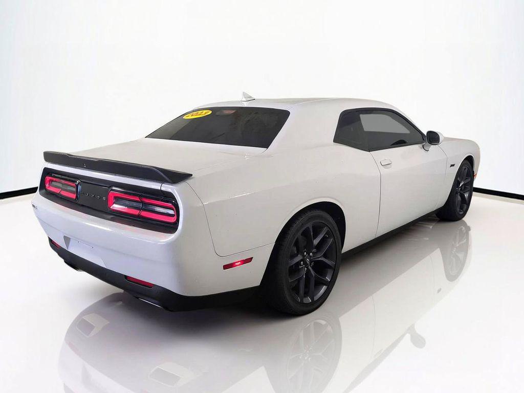 Dodge Challenger 2023