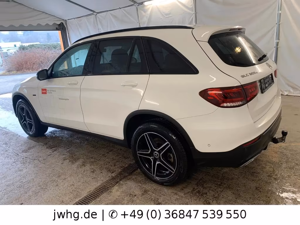 Mercedes-Benz GLC 300 2021
