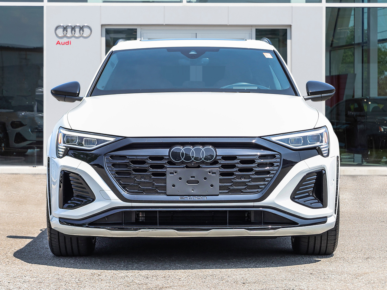 Audi SQ8 2024