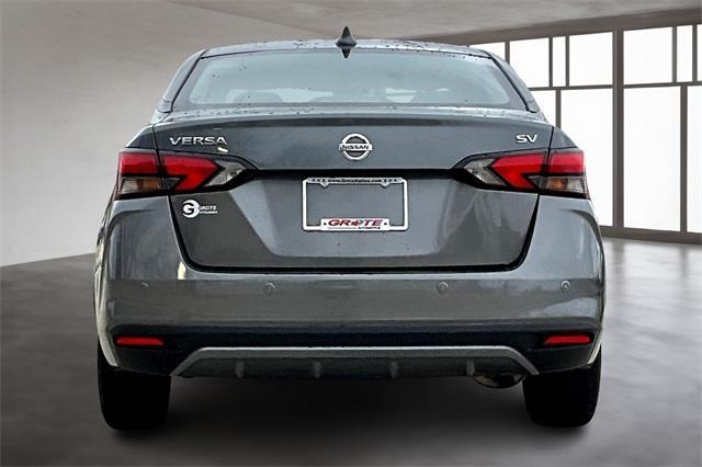 Nissan Versa 2021