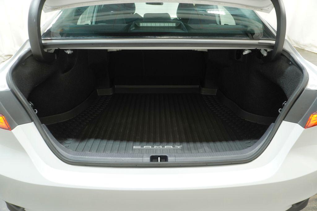 Toyota Camry 2024