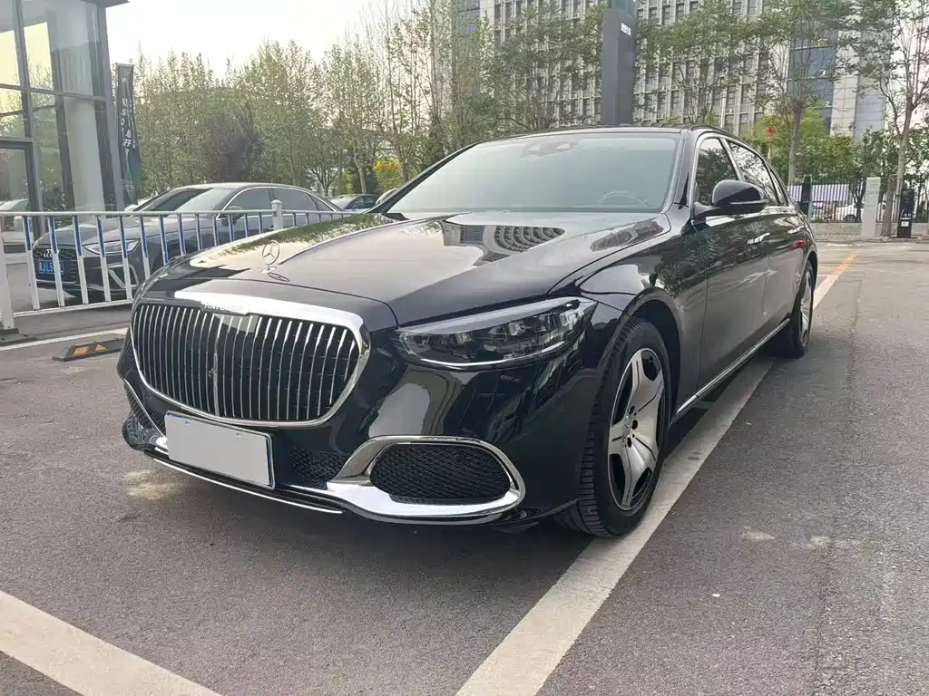 Mercedes-Benz Maybach S-Класс 2023